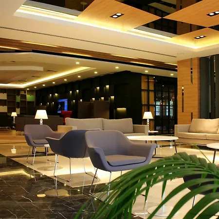 Premier Hotel 5*